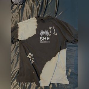 “Pump Cover” Tee in Wolf Gray Acid Wash